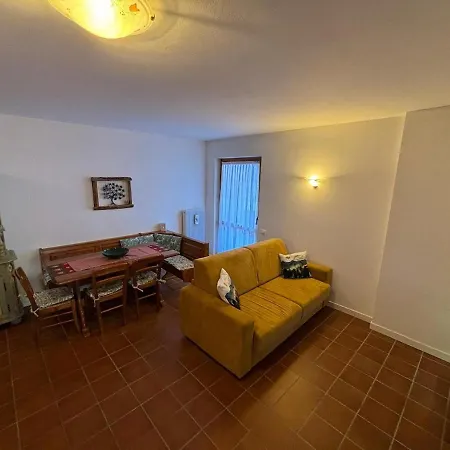 Marmolada Escape شقة