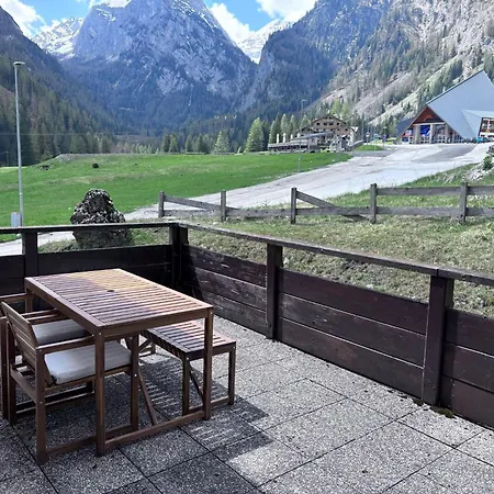 Marmolada Escape Apartman *